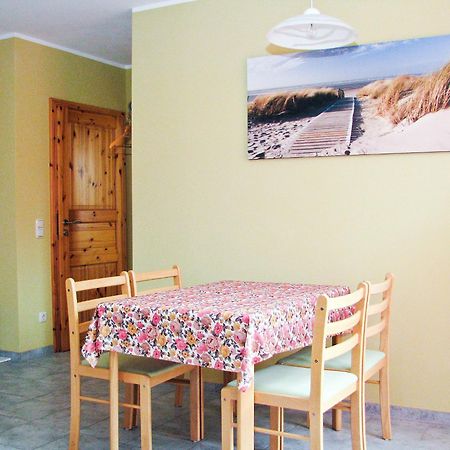 Huetigendachs, Fw 4 Apartment Цингст Екстериор снимка